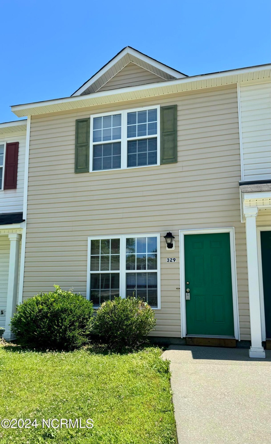 329 Bracken Place, Jacksonville, NC 28540 - photo 1