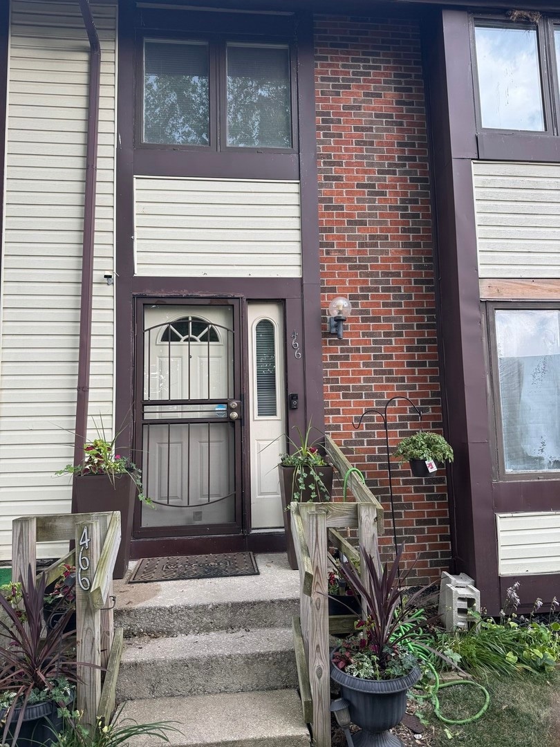 For Sale $157,000 • Co-Listing Agent