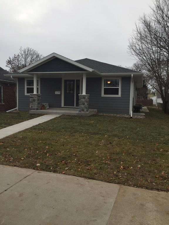 1106 11th St S, La Crosse, WI 54601 - photo 1