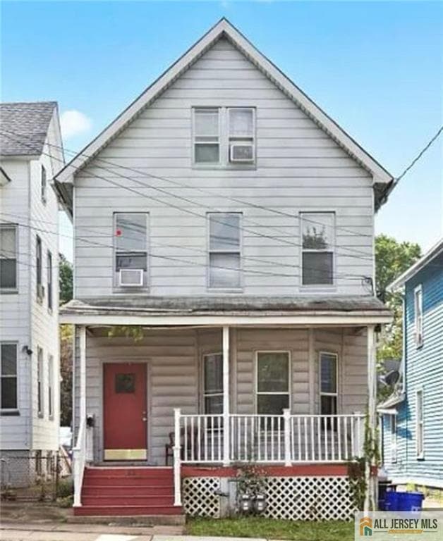 Sold $632,000 • Co-Listing Agent