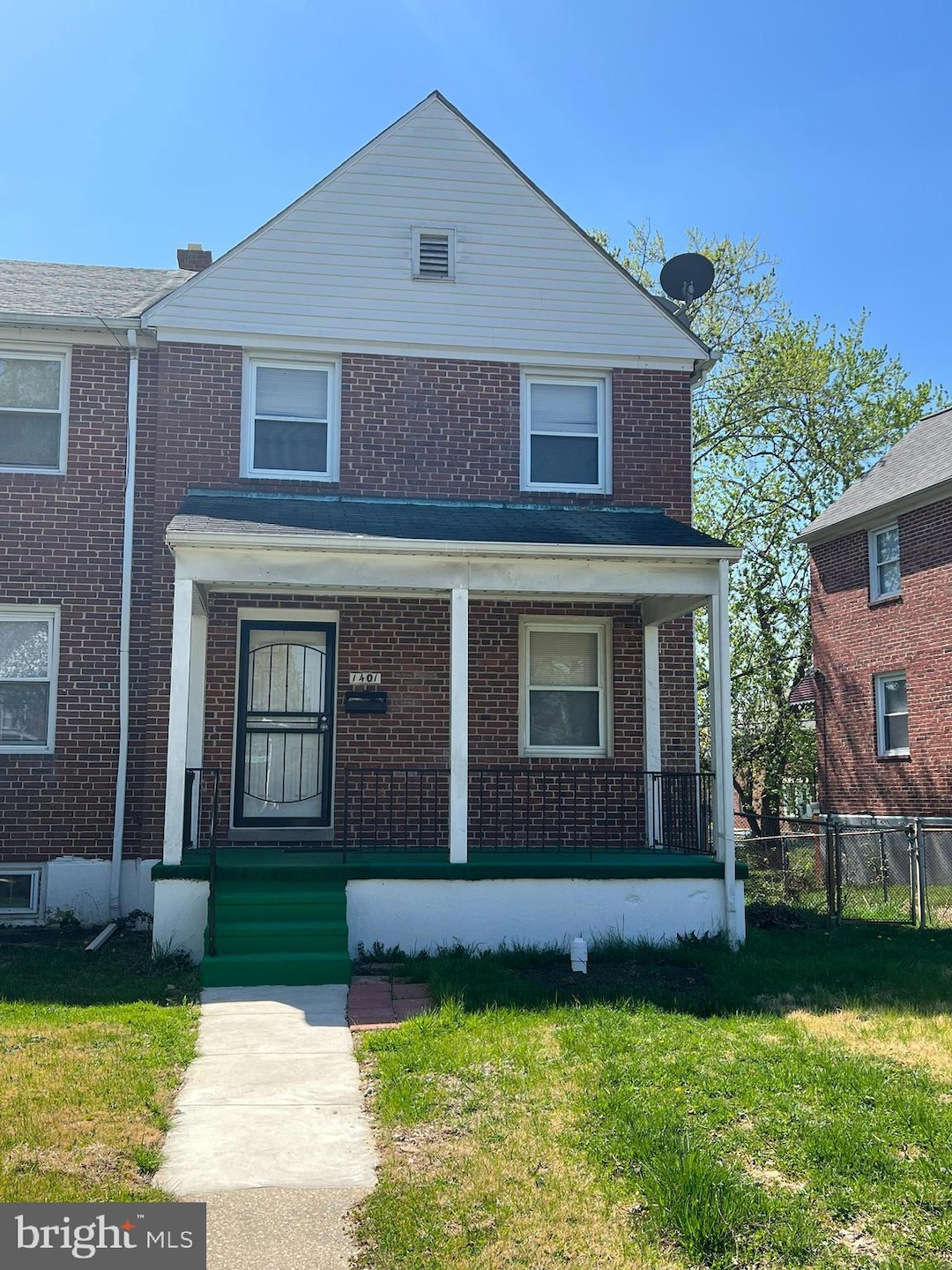 1401 Stonewood Rd, Baltimore, MD 21239 - photo 1