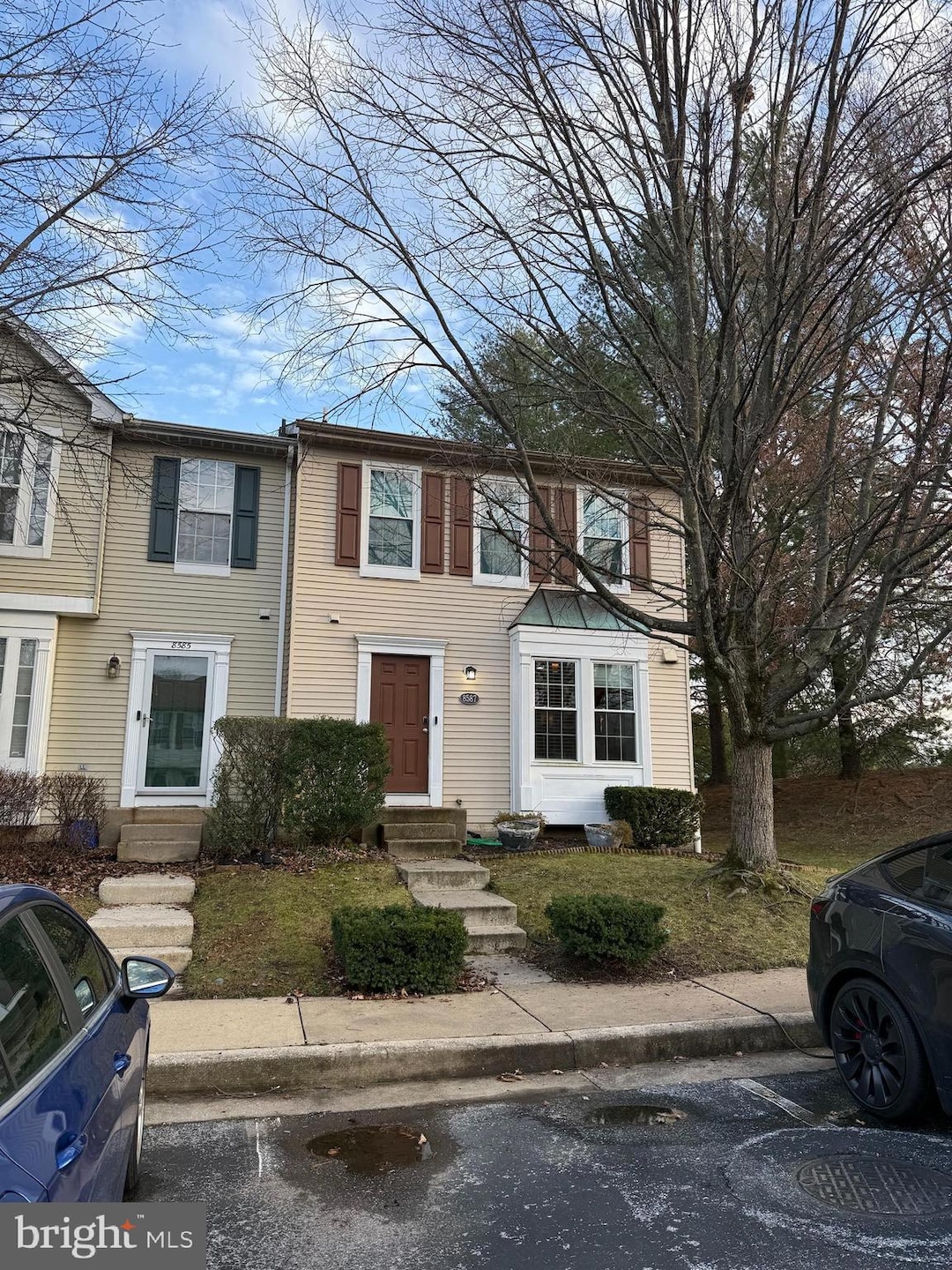 Coming Soon $460,000 • Co-Listing Agent