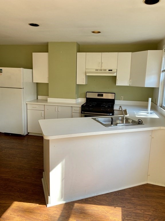 18 Mitchell St unit 3, Boston, MA 02127 - photo 1