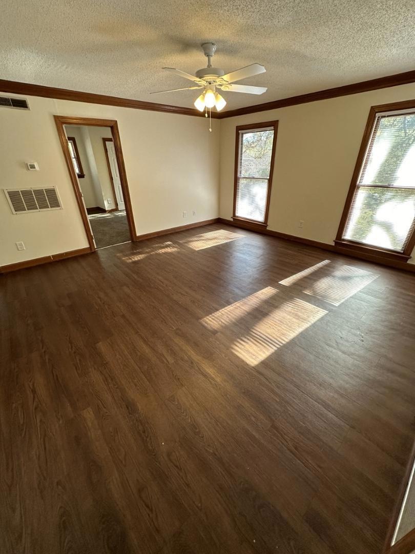 3521 Ivy Commons Dr unit 302, Raleigh, NC 27606 - photo 1