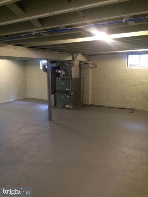 420 N Maple Ave, Maple Shade, NJ 08052 - photo 1