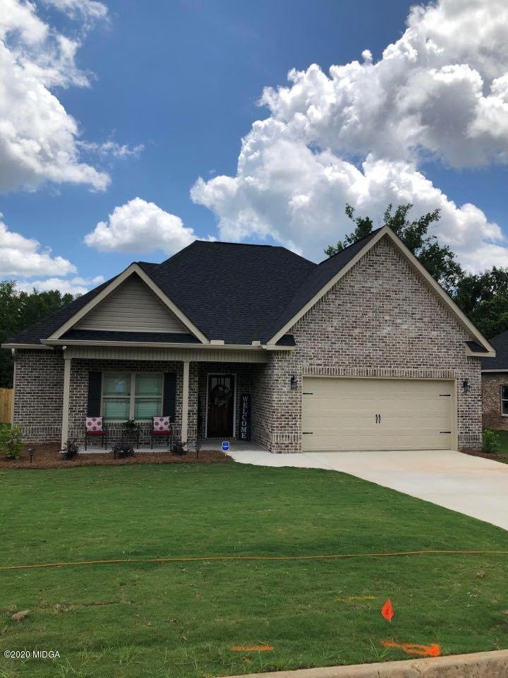 142 Summer Grove Ln, Macon, GA 31206 - photo 1