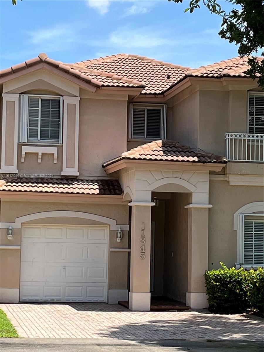 11345 NW 72nd Ln, Doral, FL 33178 - photo 1