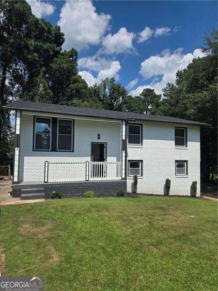 6763 Valley Hill Ct, Riverdale, GA 30274 - photo 1