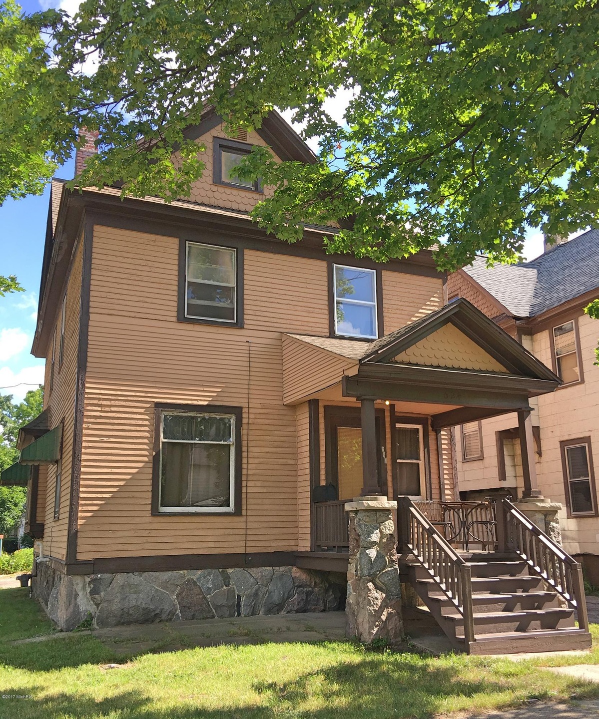 Front 1.1