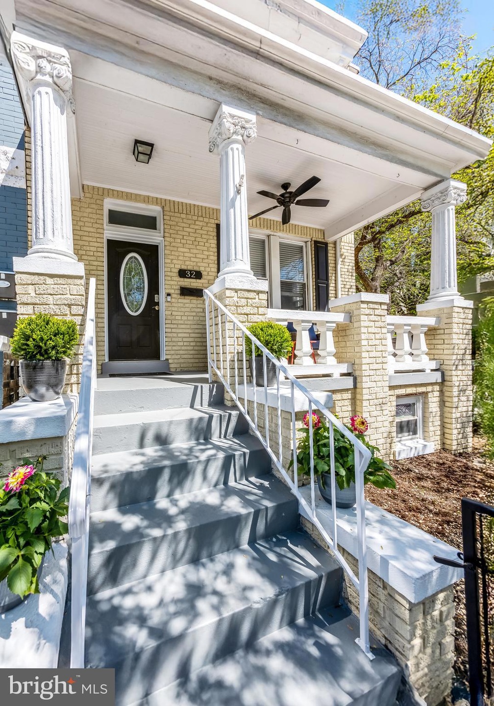 Sold $875,000 • Co-Listing Agent