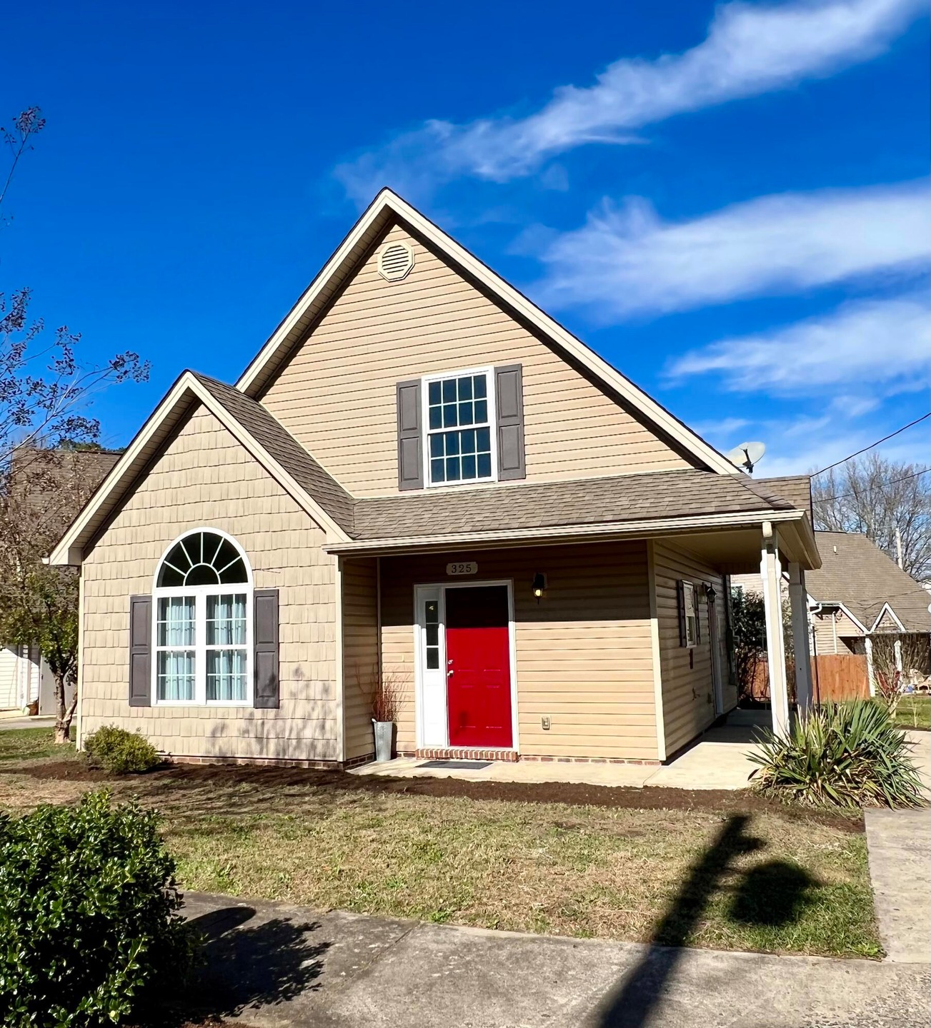 325 Preservation Cir, Johnson City, TN 37601 - photo 1