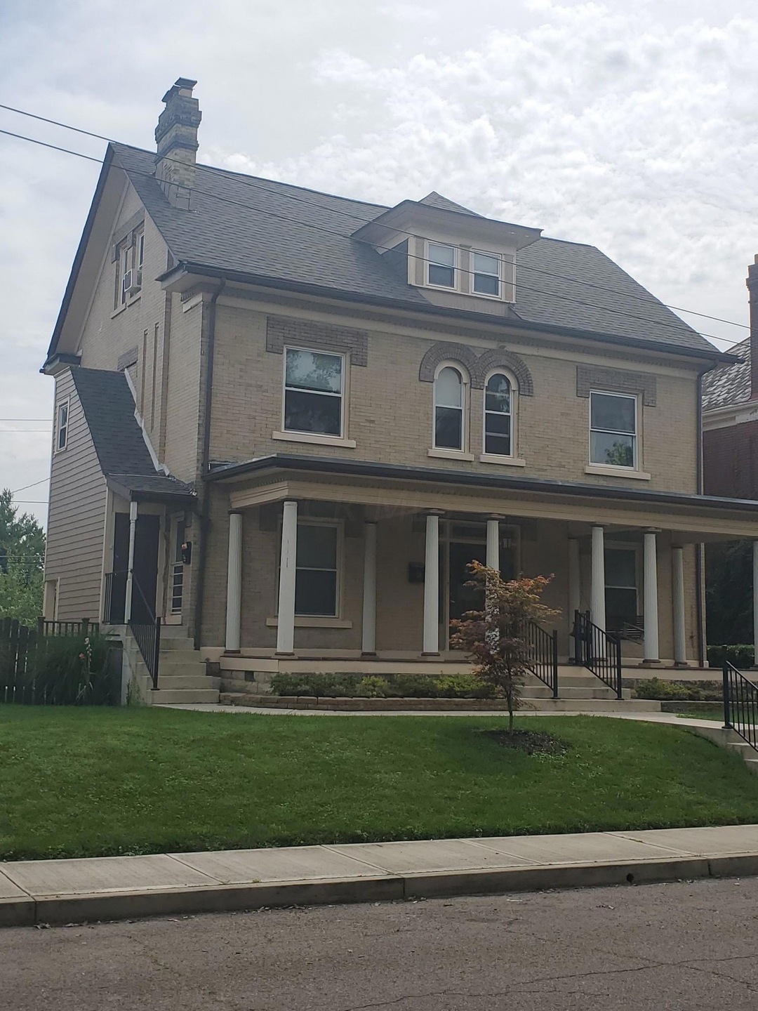 36 Auburn Ave unit 38, Columbus, OH 43205 - photo 1