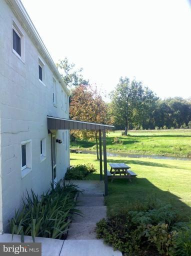 675 Hollywell Ave unit 2, Chambersburg, PA 17201 - photo 1