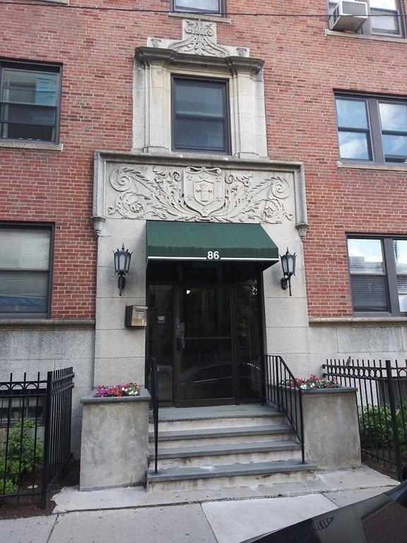 86 Jersey St unit 33, Boston, MA 02215 - photo 1