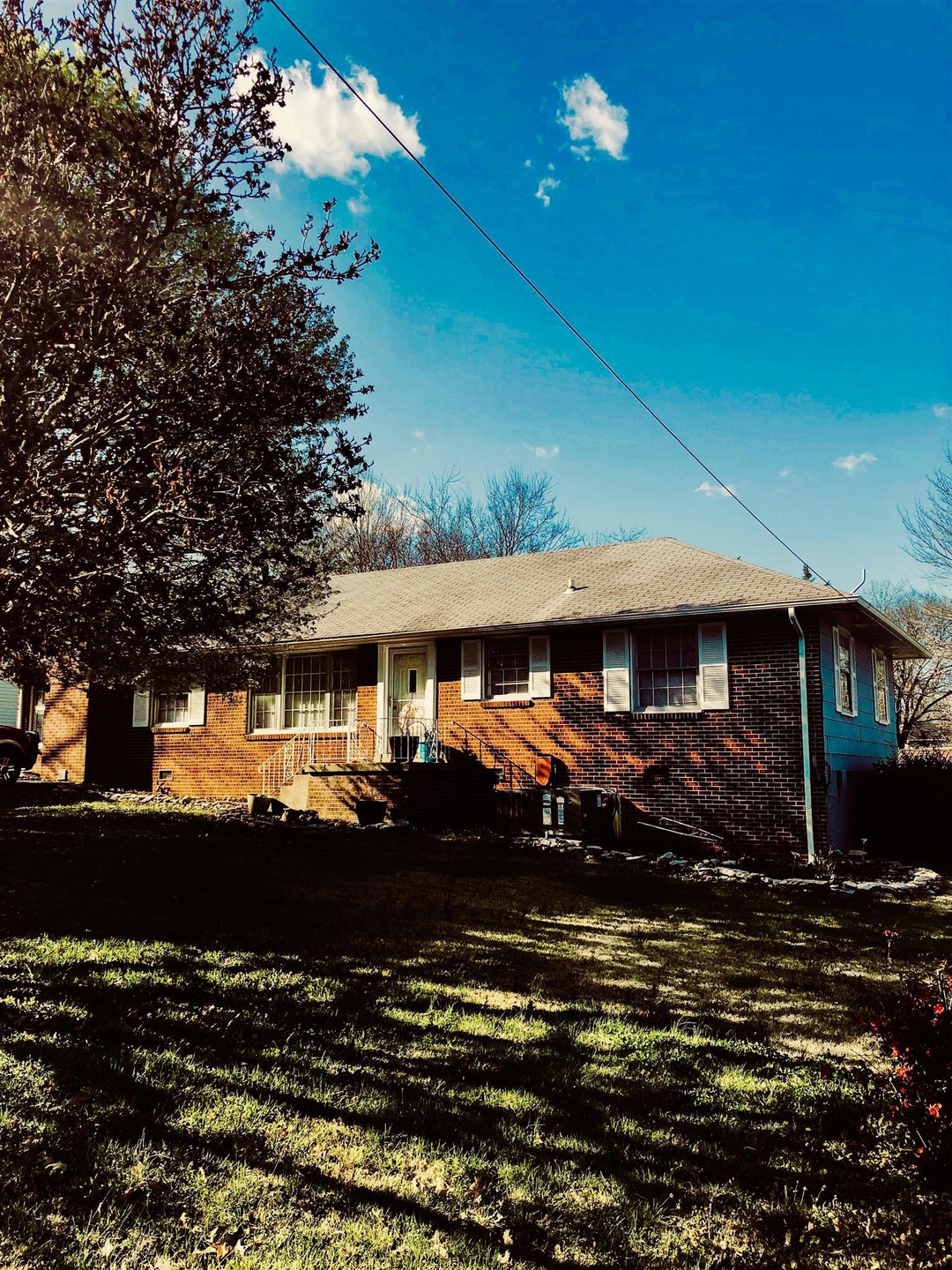 309 Hickory Dr, Shelbyville, TN 37160 - photo 1