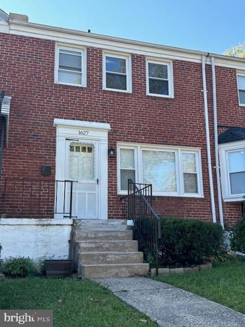 1627 Wadsworth Way, Baltimore, MD 21239 - photo 1