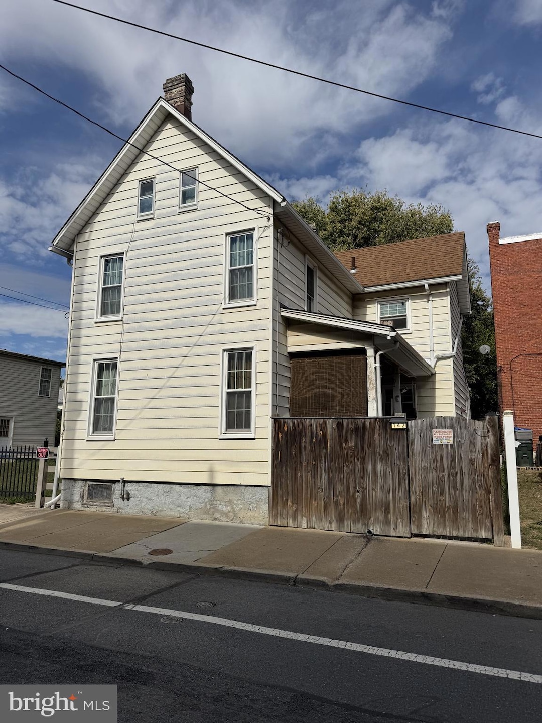 142 East Ave, Hagerstown, MD 21740 - photo 1