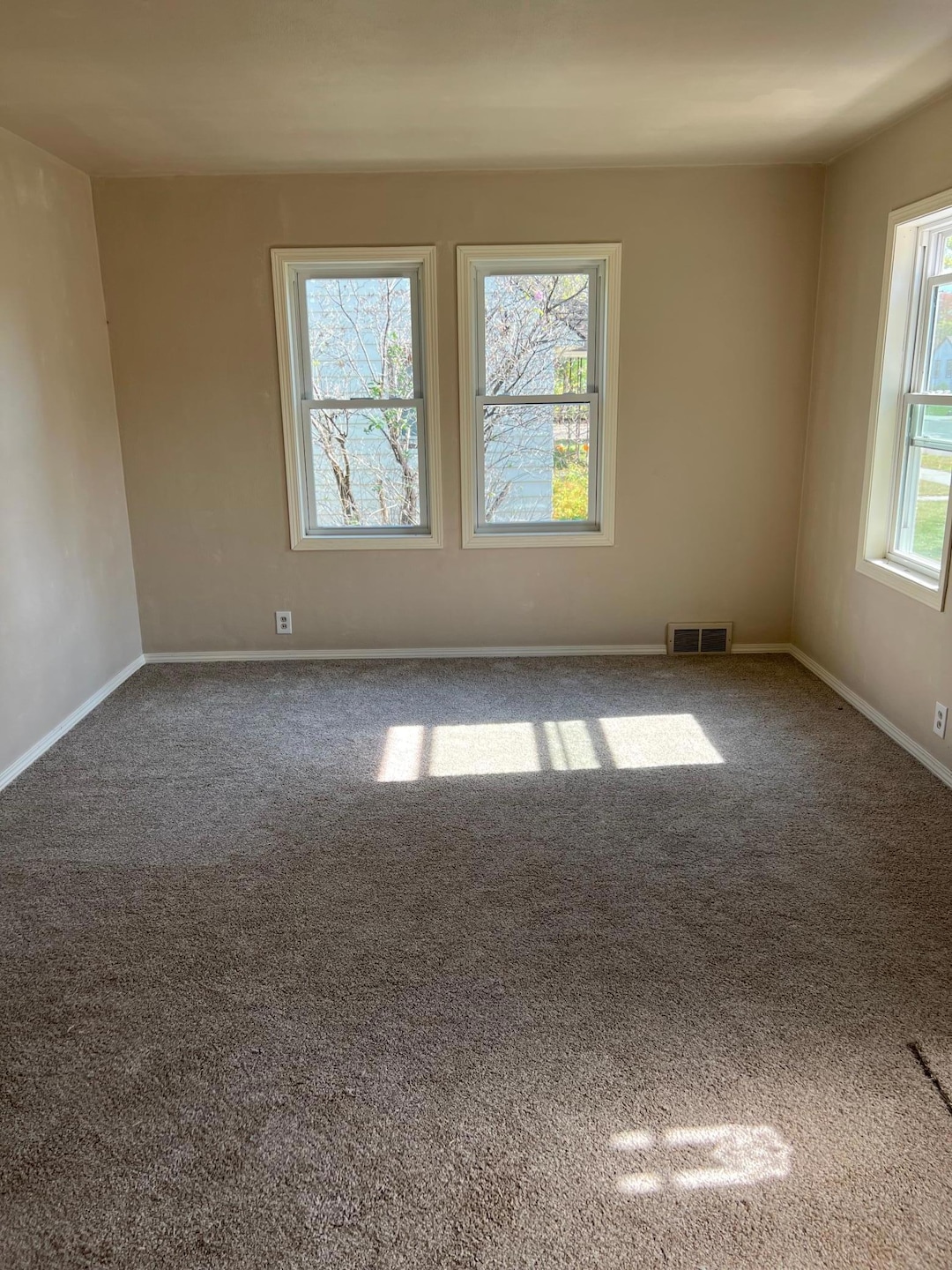 3211 9th St N, Saint Cloud, MN 56303 - photo 1