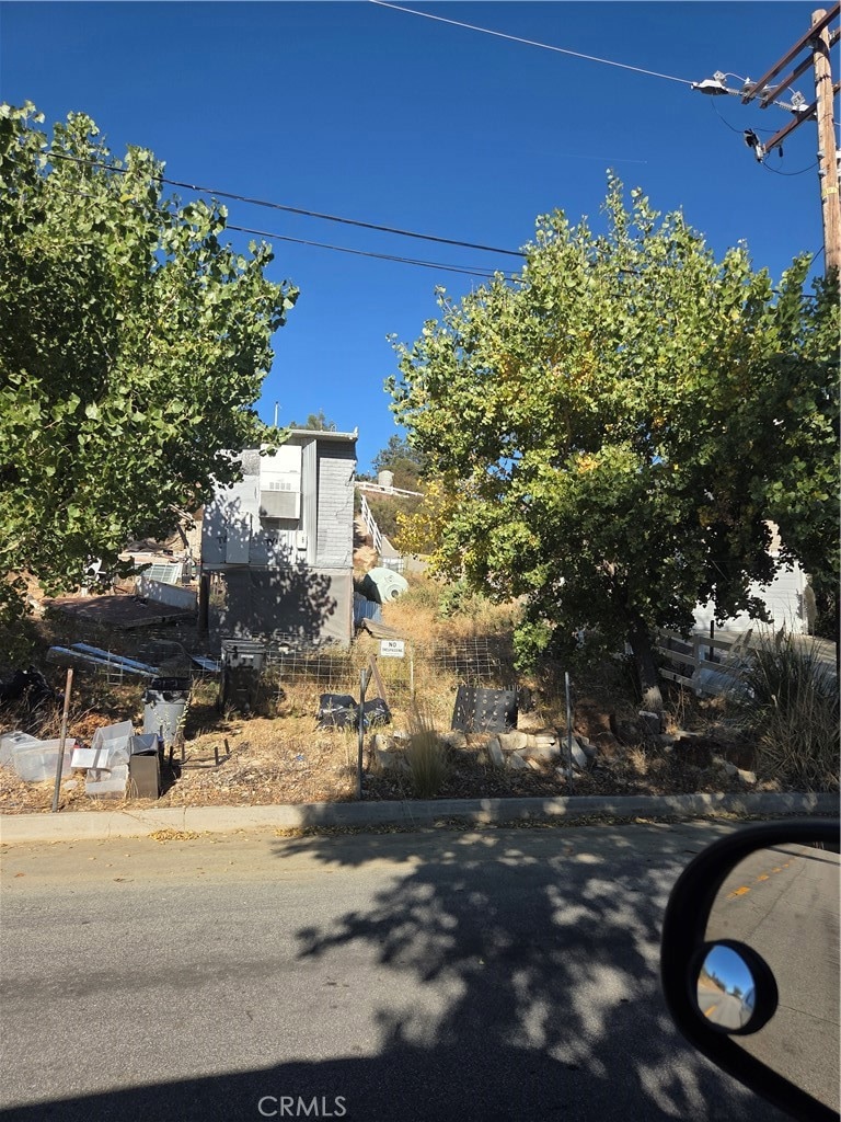 42530 Ranch Club Rd, Lake Hughes, CA 93532 - photo 1