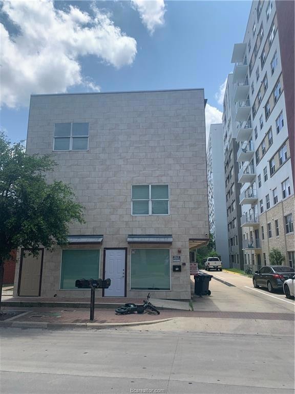 307 Boyett St unit D, College Station, TX 77840 - photo 1