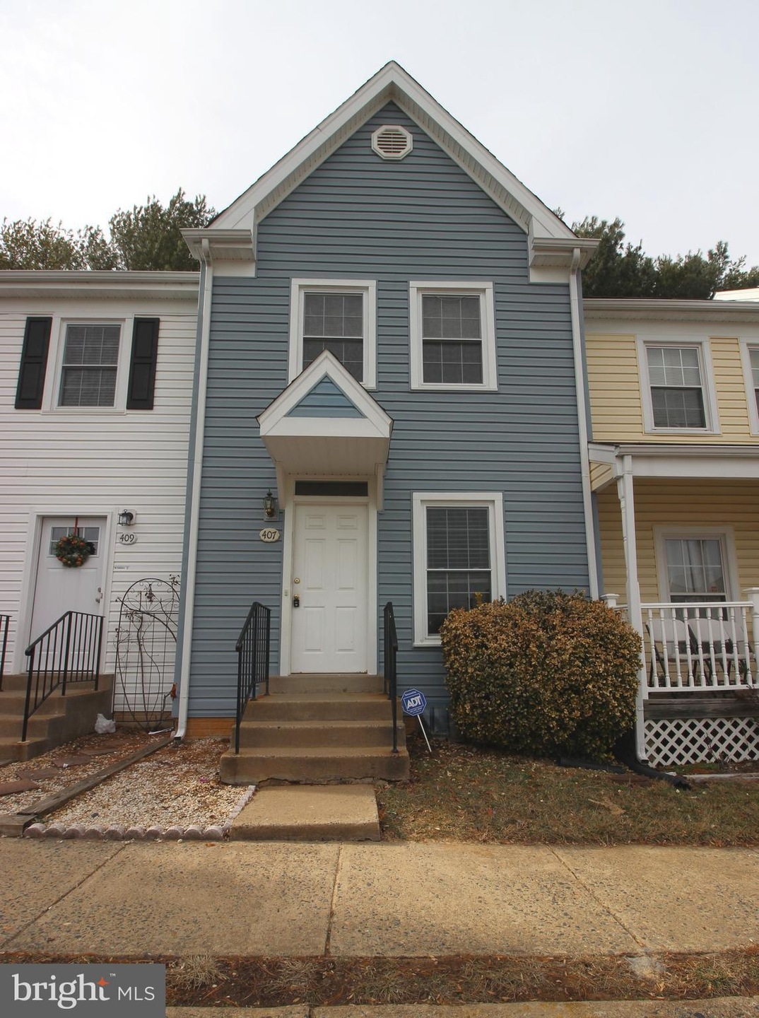 407 Powhatan Ct, Stafford, VA 22556 - photo 1