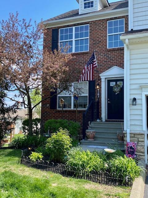 9203 Walker Park Dr unit 9203, Columbus, OH 43240 - photo 1