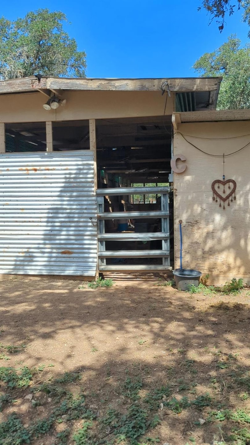 757 Rabbit Rd, Wimberley, TX 78676 - photo 1