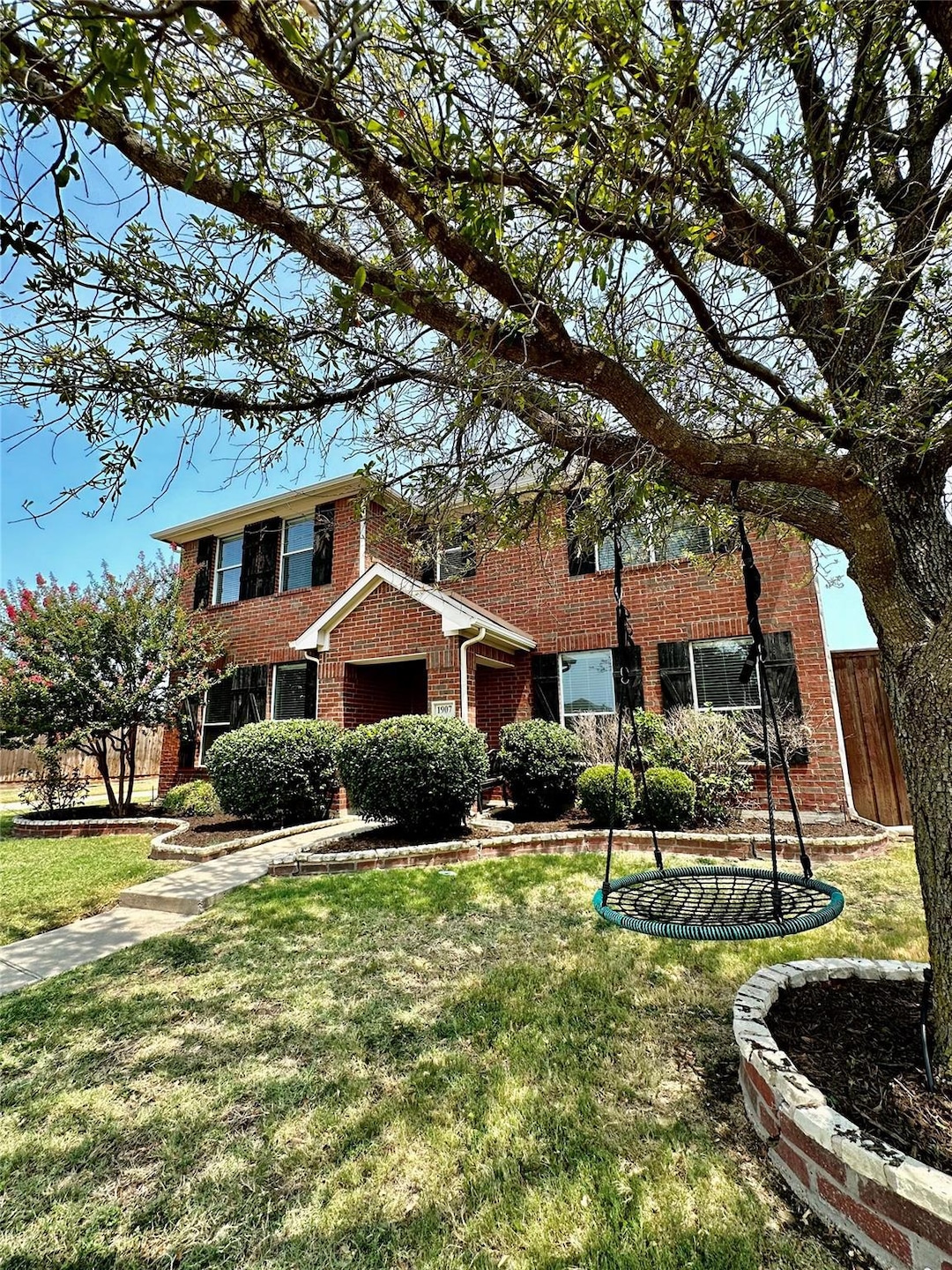 1907 Wilson Lake Ct, Wylie, TX 75098 - photo 1