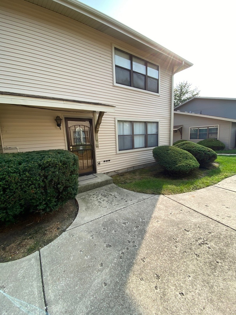 4169 191st Ct unit 96, Country Club Hills, IL 60478 - photo 1