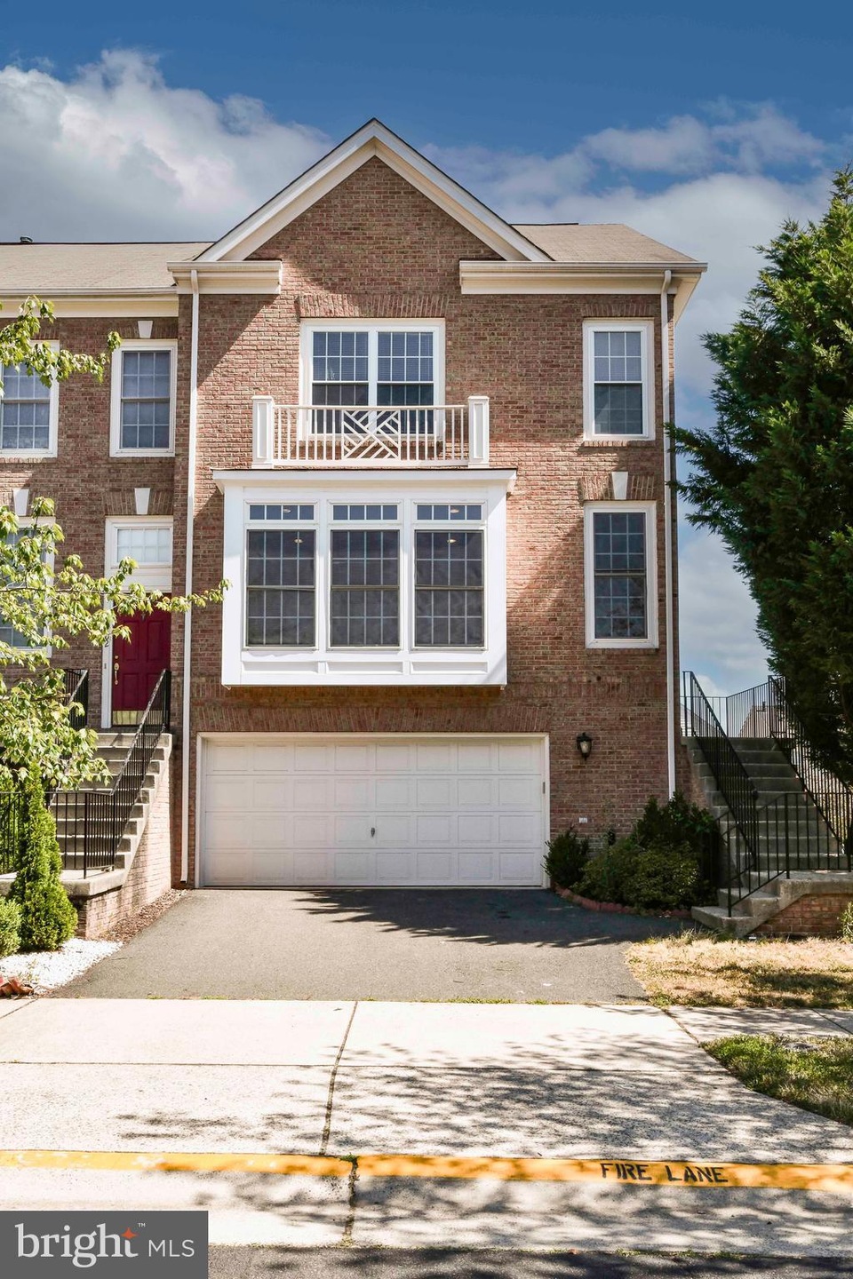 42704 Rolling Rock Square, Chantilly, VA 20152 - photo 1