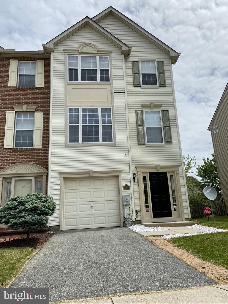 17 Wicklow Rd, Bear, DE 19701 - photo 1