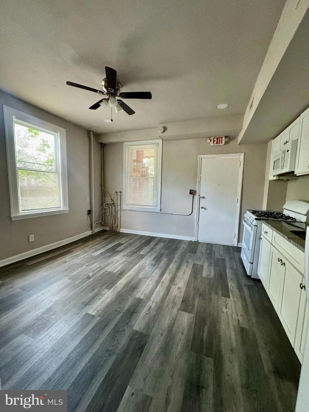 For Rent $1,250/month