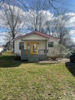 715 Hendrixson Dr, Manchester, TN 37355 - photo 1