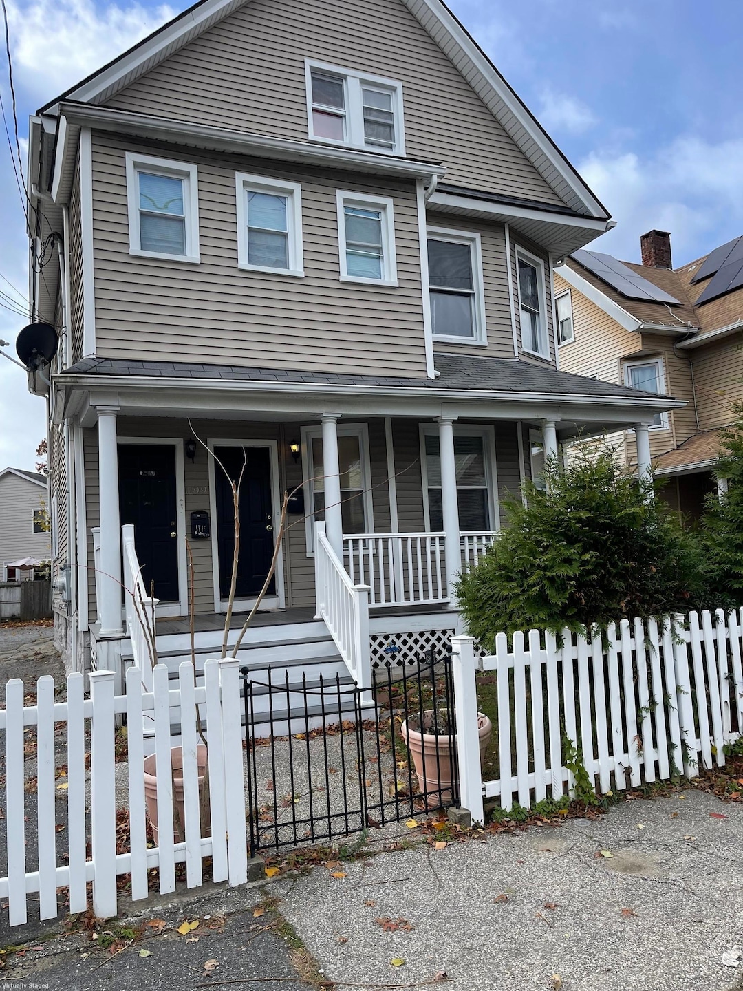 Under Contract $635,900