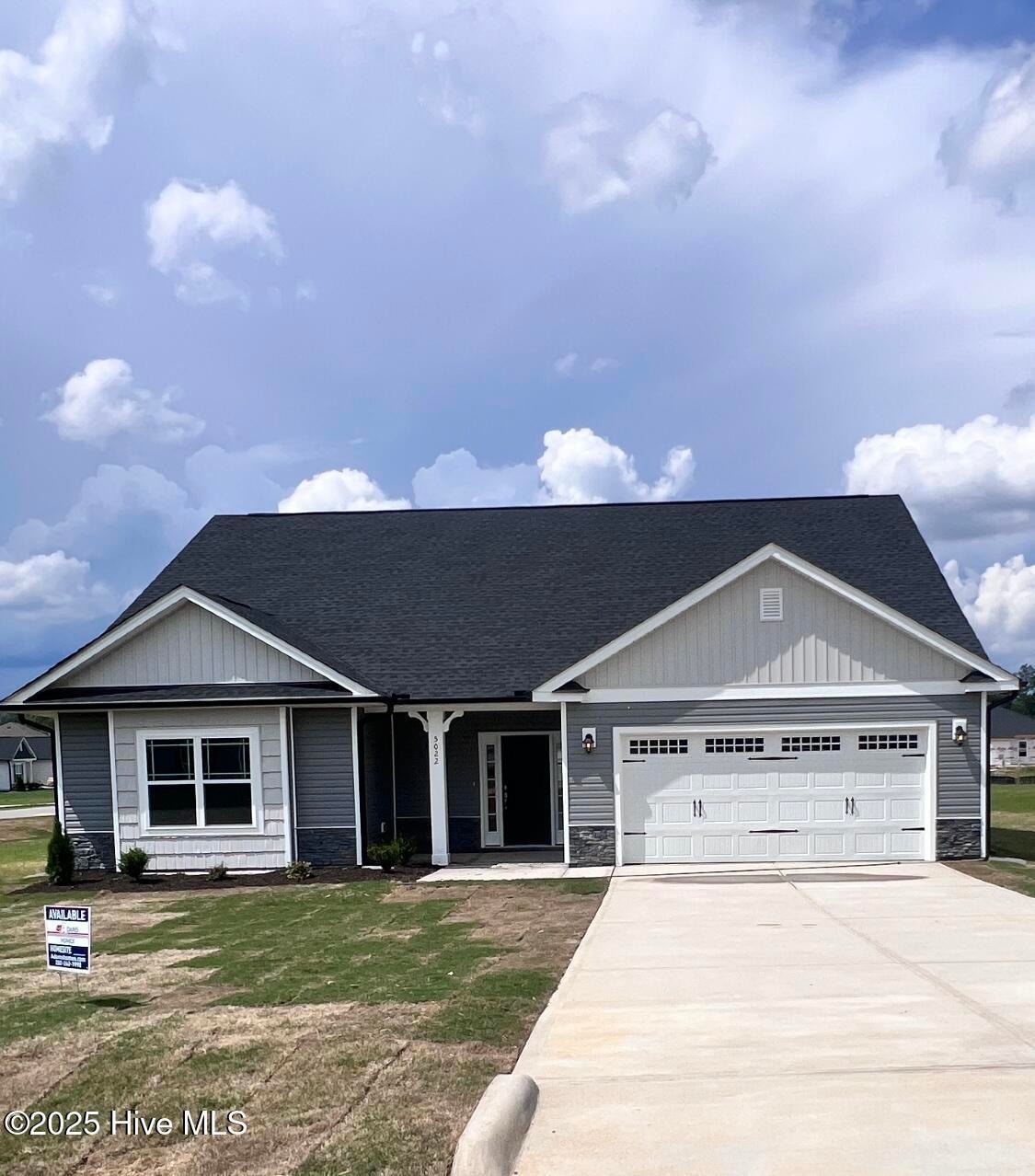 Pending $402,200 • Co-Listing Agent