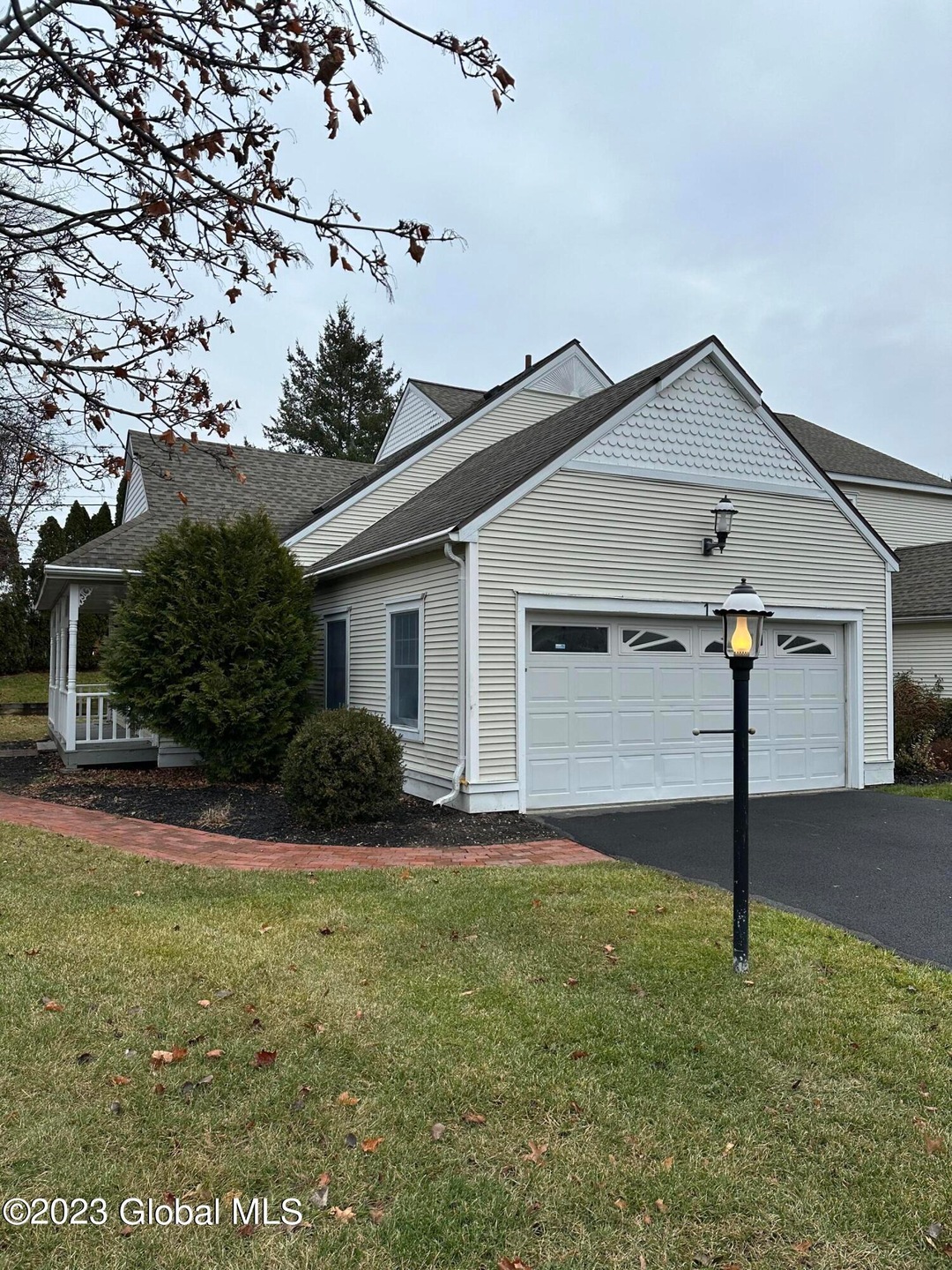 1 Kensington Place, Albany, NY 12209 - photo 1