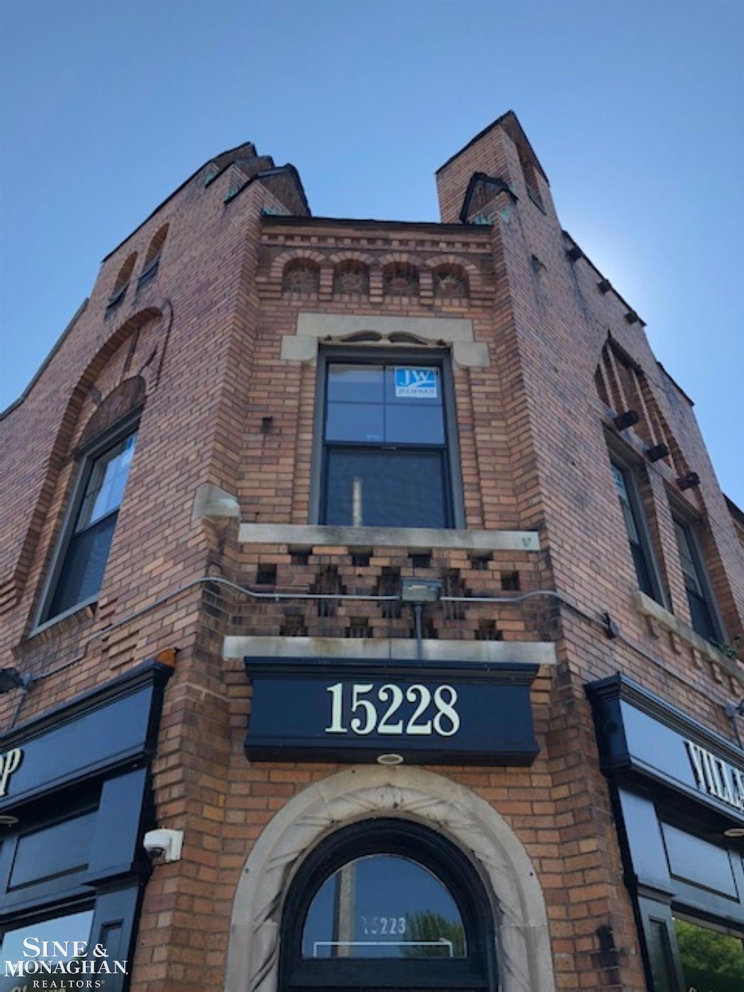 15224 E Jefferson Ave unit 202, Grosse Pointe Park, MI 48230 - photo 1