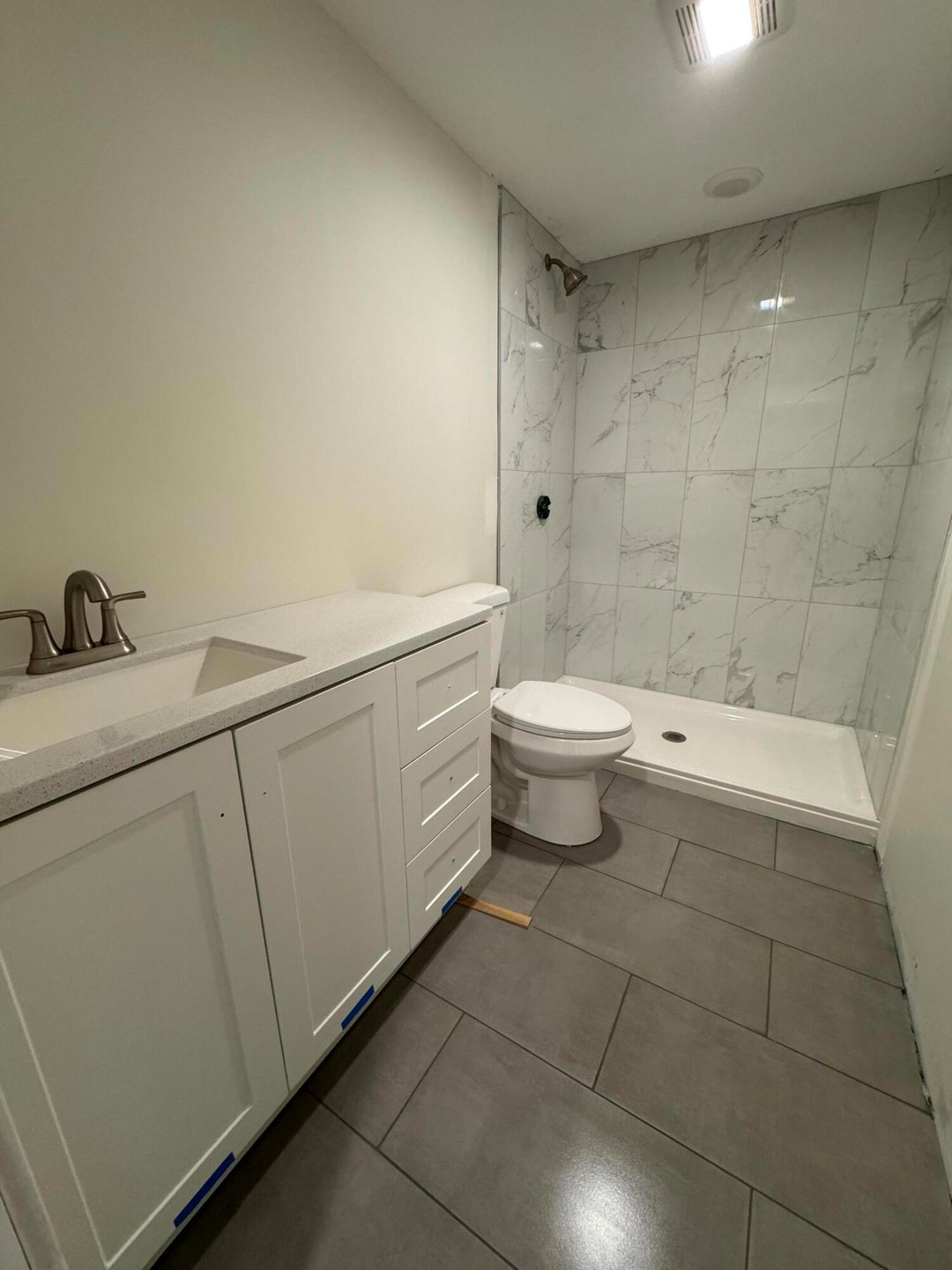 Similar bathroom finishes
