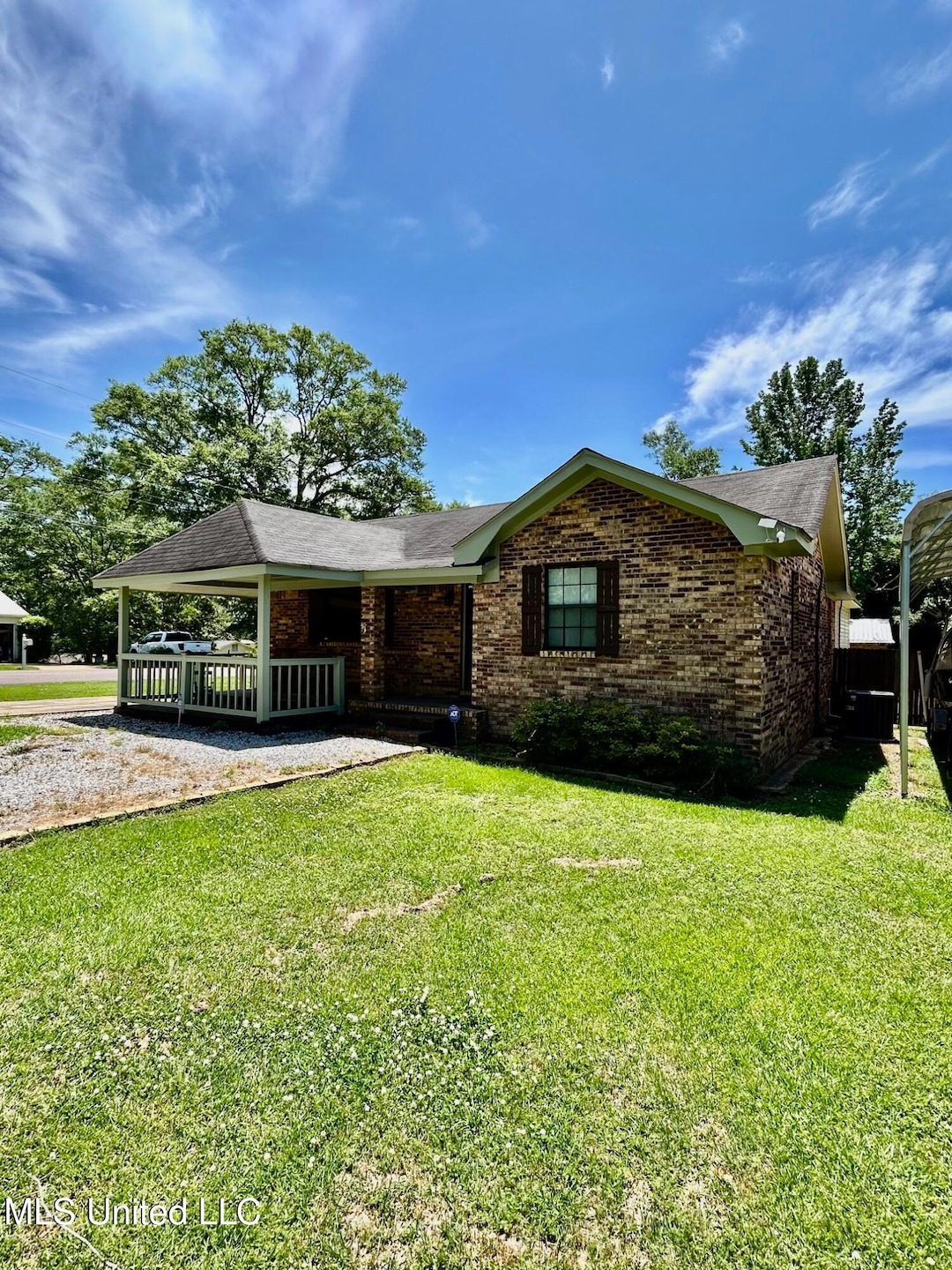 For Sale $199,000 • Co-Listing Agent