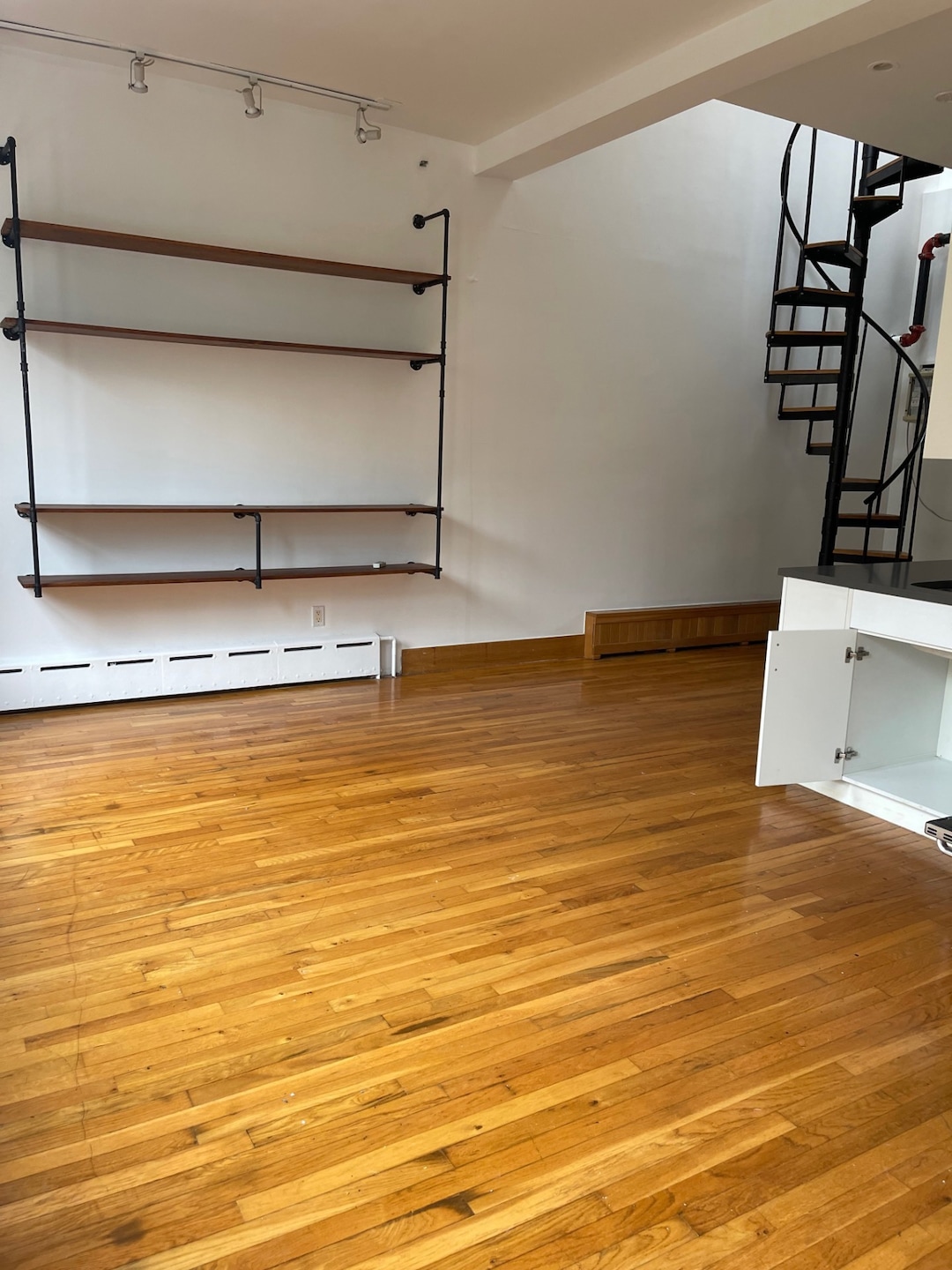 For Rent $2,600/month