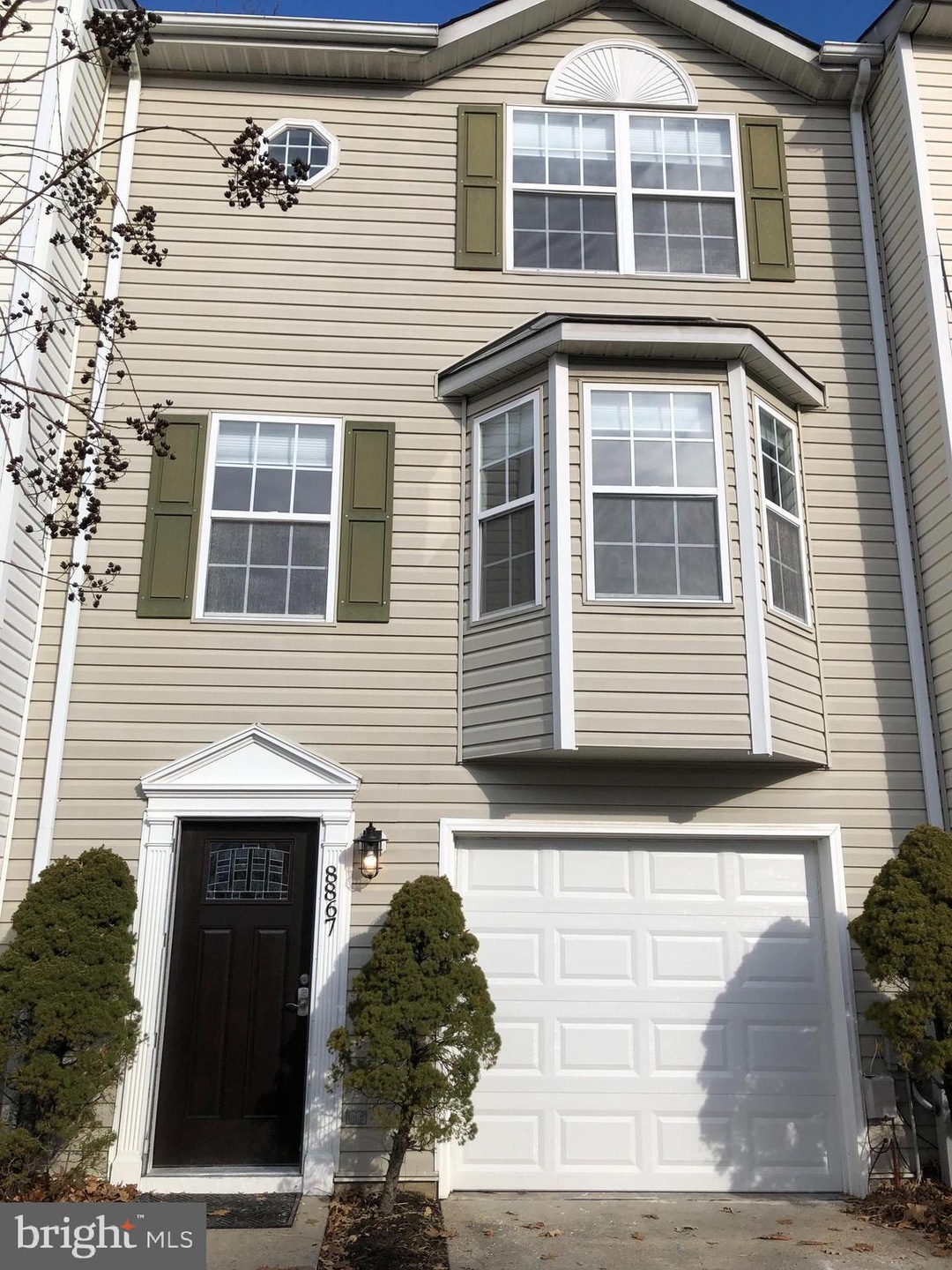 8867 Goose Landing Cir, Columbia, MD 21045 - photo 1