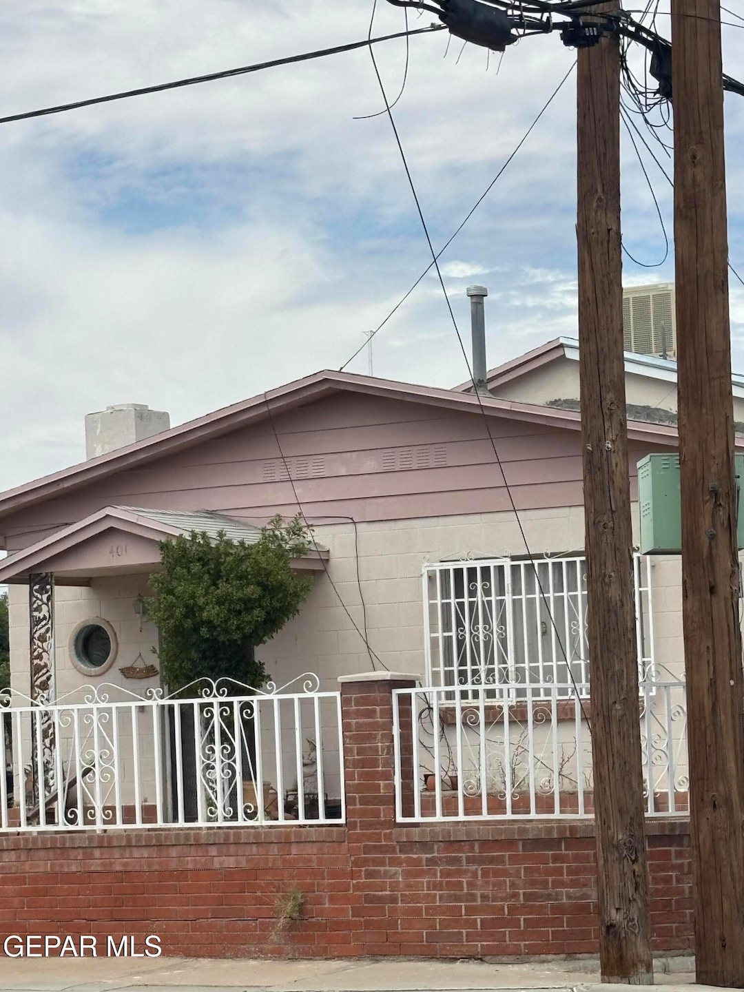 401 Dolan St, El Paso, TX 79905 - photo 1