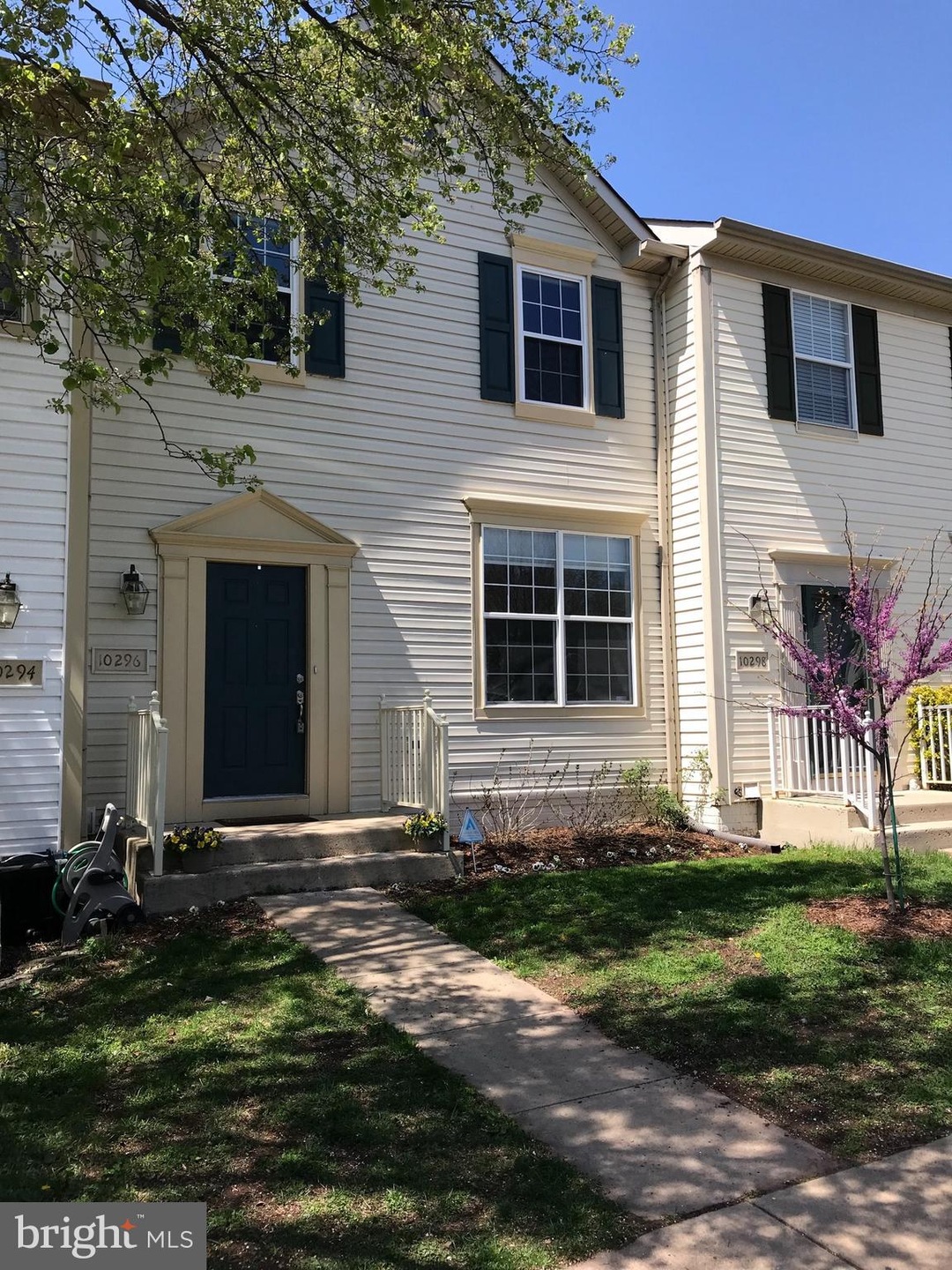 10296 Butternut Cir, Manassas, VA 20110 - photo 1