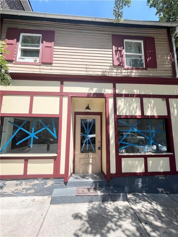 733 E 4th St unit 2, Bethlehem, PA 18015 - photo 1