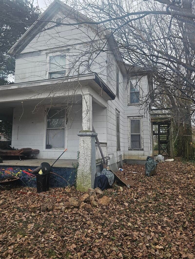 Pending $100,000 • Co-Listing Agent