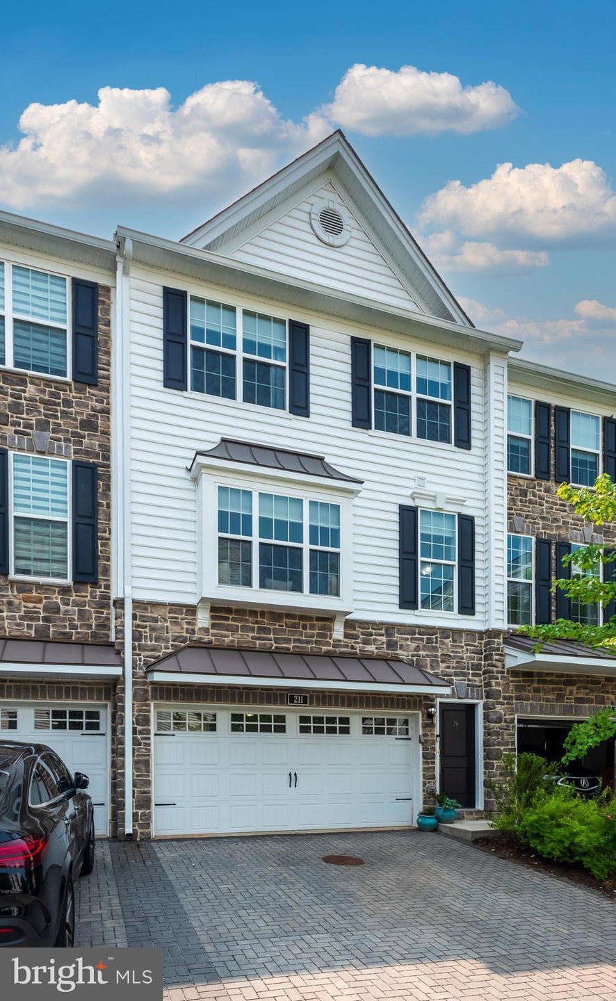 211 Corvus Cir unit 128, Media, PA 19063 - photo 1