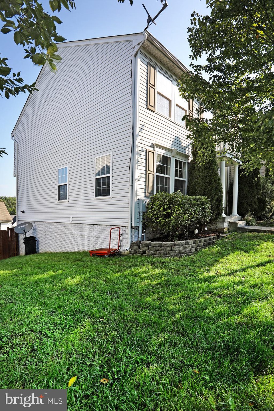 501 Hupps Hill Ct, Strasburg, VA 22657 - photo 1