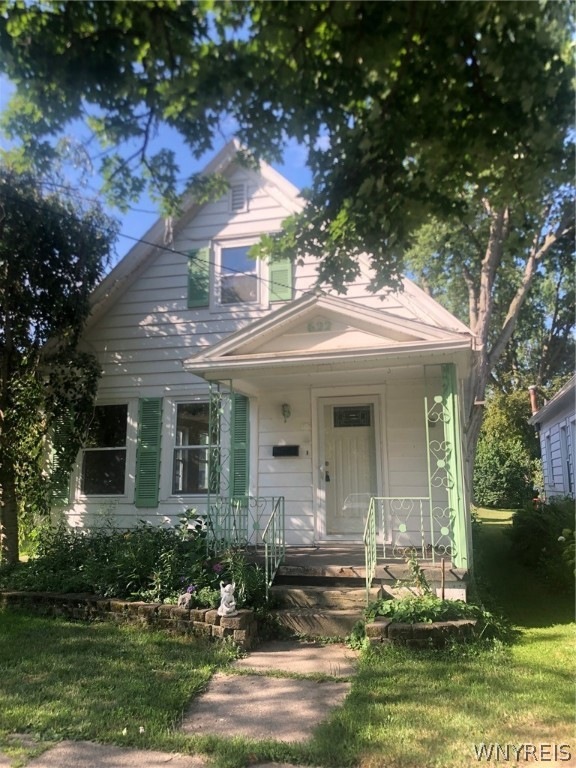 622 Wardell Ave, North Tonawanda, NY 14120 - photo 1