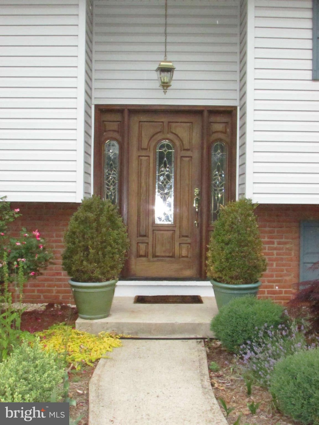 5600 Calvert Dr, Frederick, MD 21703 - photo 1