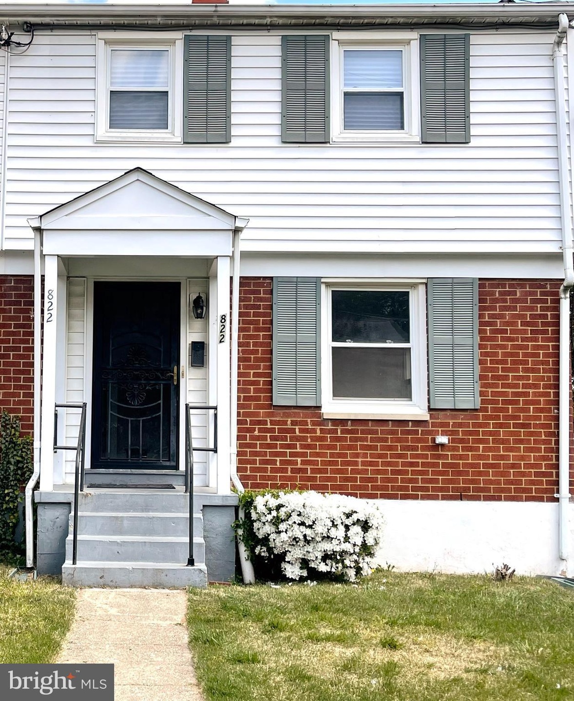 822 Quade St, Oxon Hill, MD 20745 - photo 1